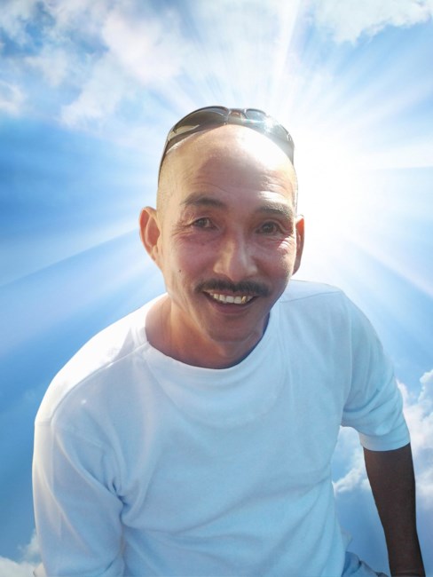 Obituary of Roberto Flores Enerio