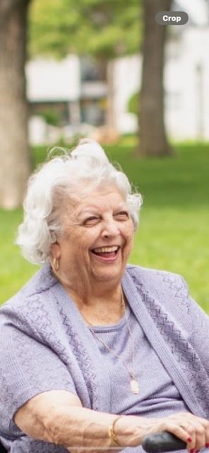 Obituary of Yvonne James Fritz (Mema)