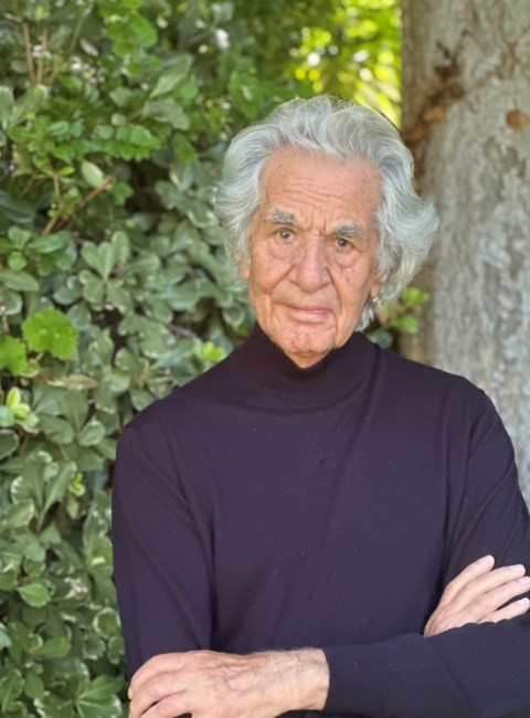 Obituary of Esmail Sondouzi