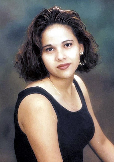 Obituary of Amanda Samarrippas Ayala