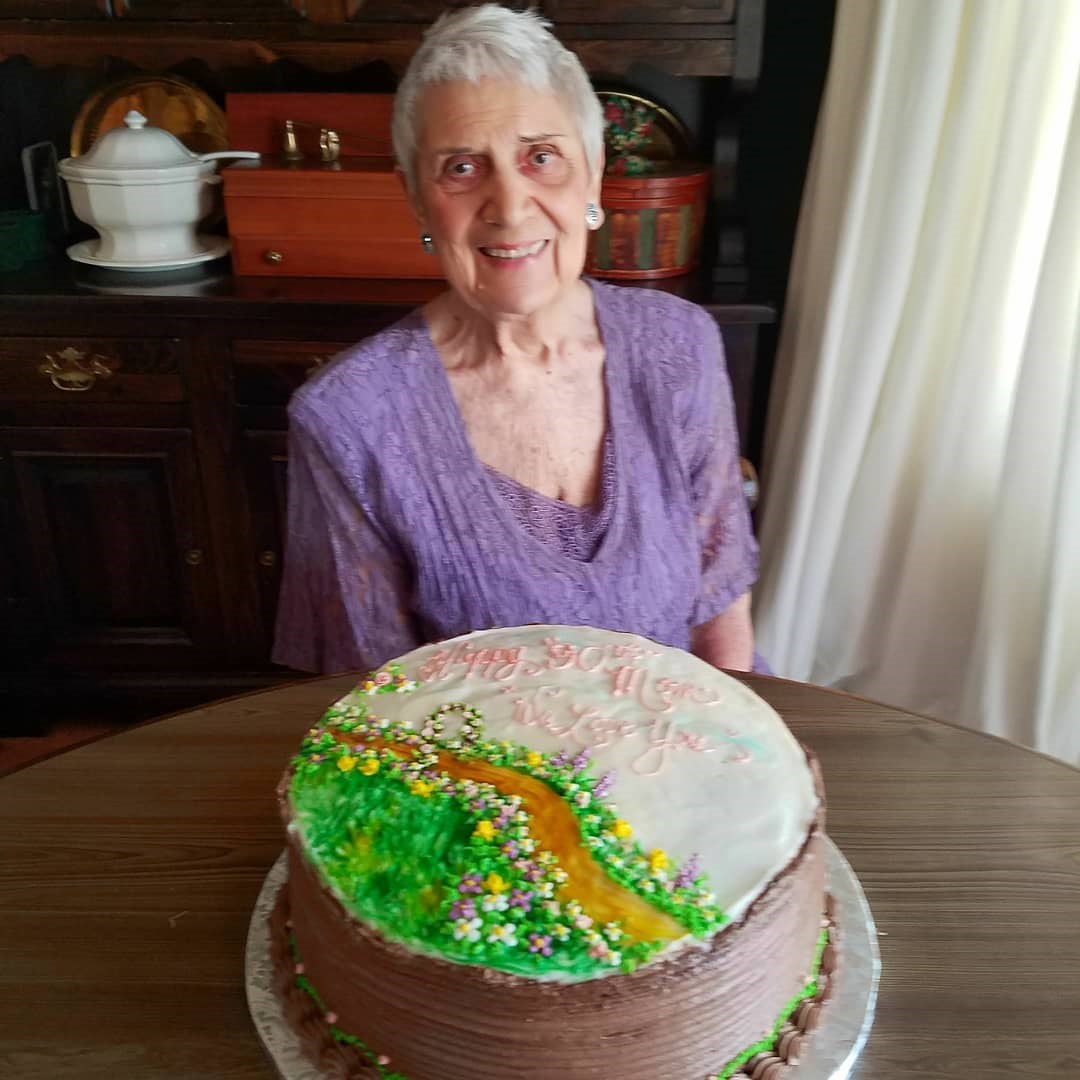 Obituary of Helen M Thorne