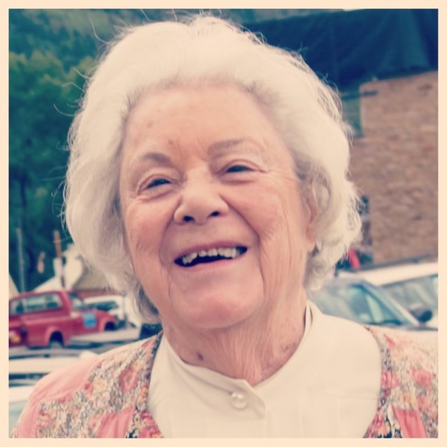 Obituary of Margaret Tyler (Villee) Compton