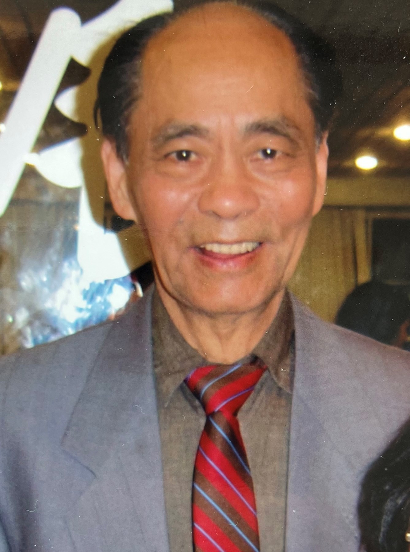 Obituary of Yuet Keong Tong 唐 悅 強