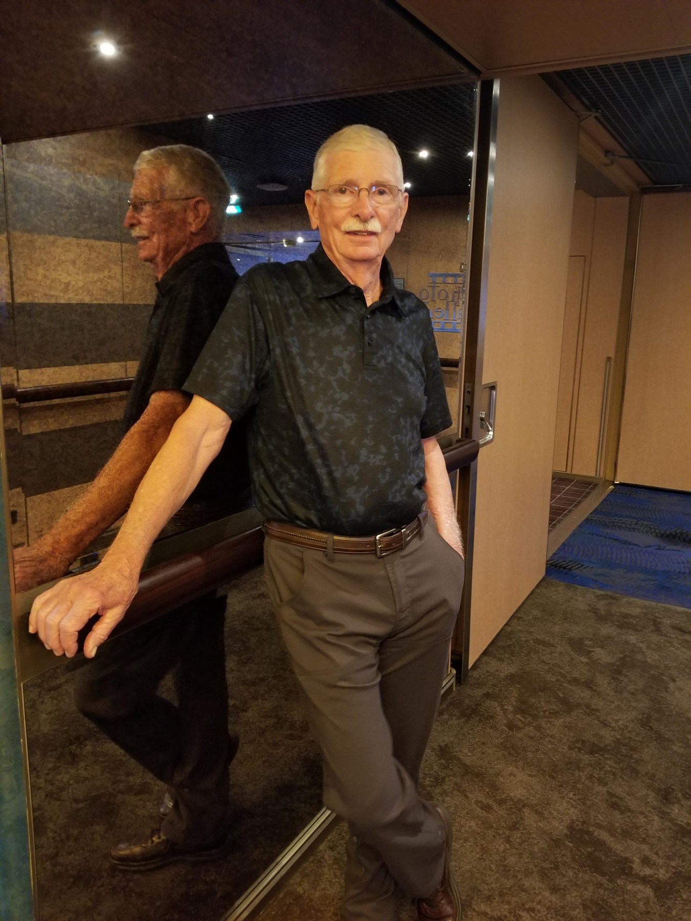 Avis de décès de Robert Stanley Weiss