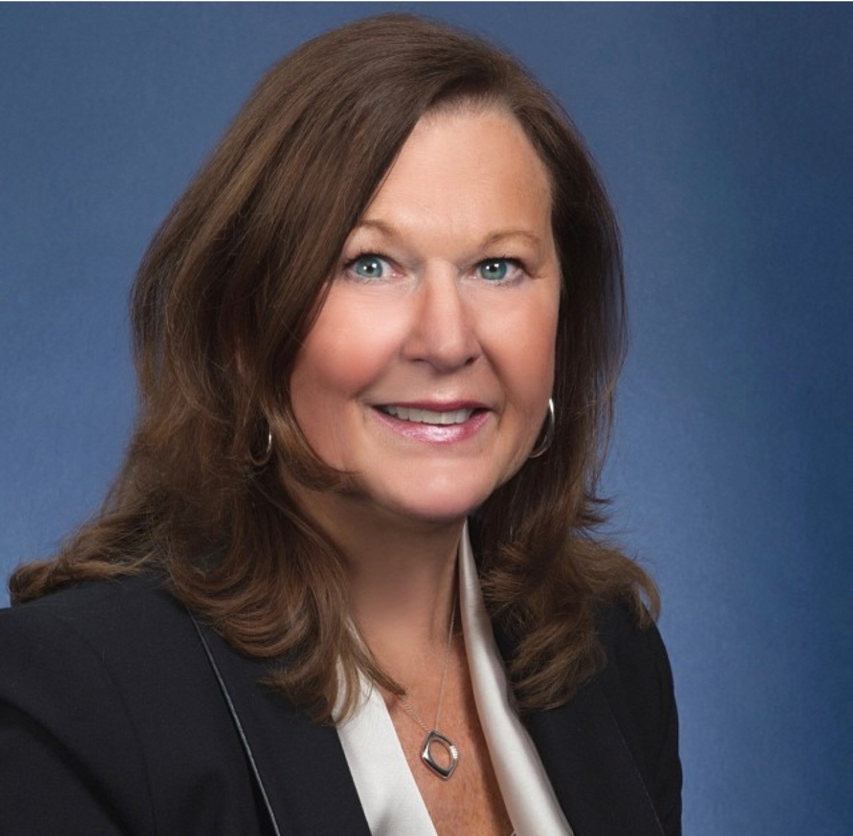 Obituary of Betty Louise Goldstein MacMillan