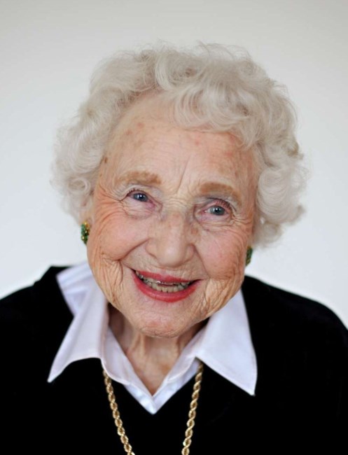 Obituary of Dorothy Jean Cosgrove Robson