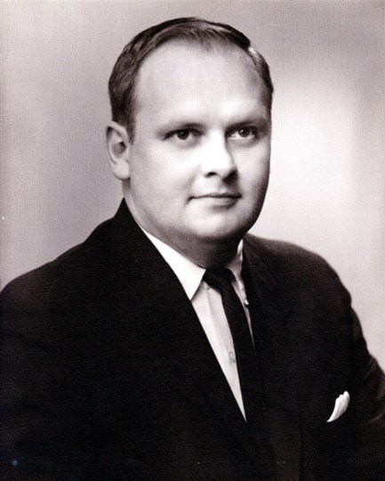 Avis de décès de Charles F Vatterott III