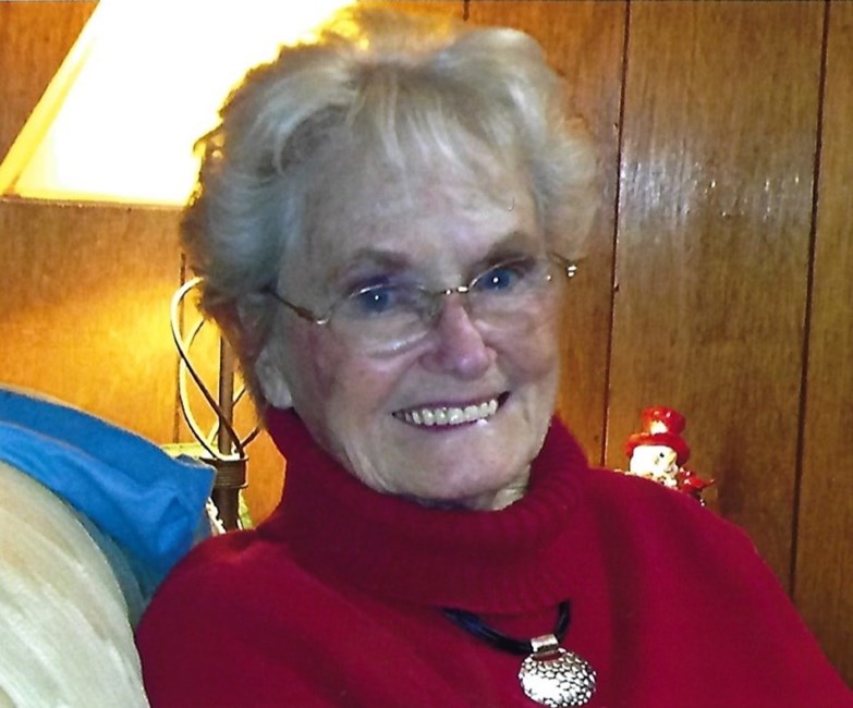 Obituary of Sally V Hollis