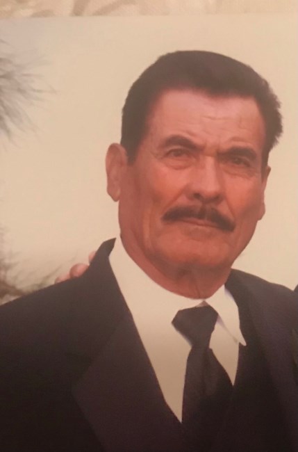 Obituary of Luis Bustos Aguilar