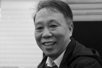 Obituario de Mr. Qin Chen