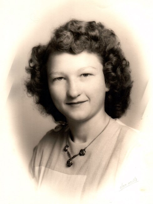 Obituary of Christine Grant Horton