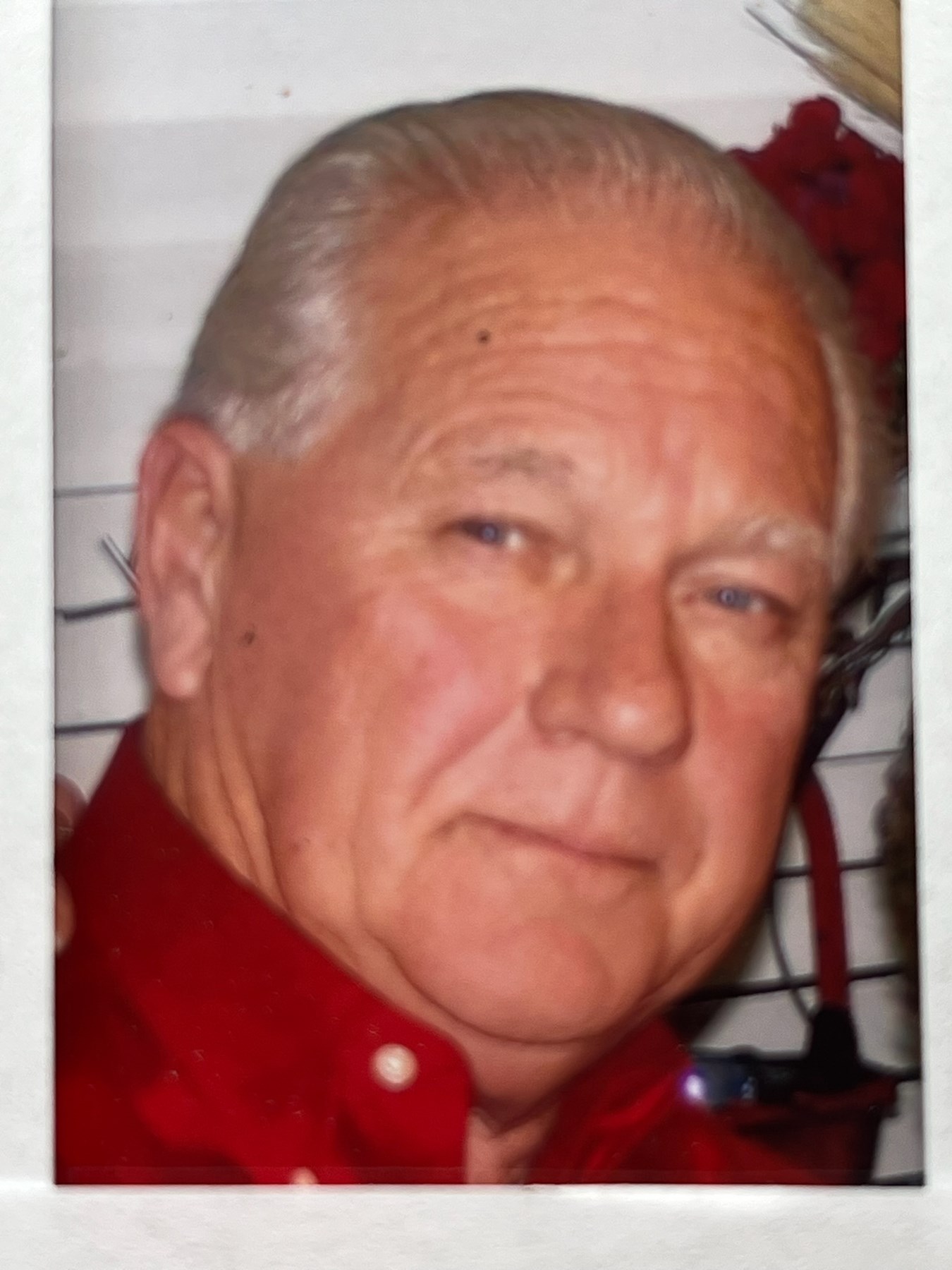 Obituario de Oland "Lee" Richard Legeer