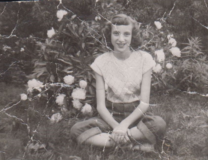 Obituary of Ruth Legate Foster