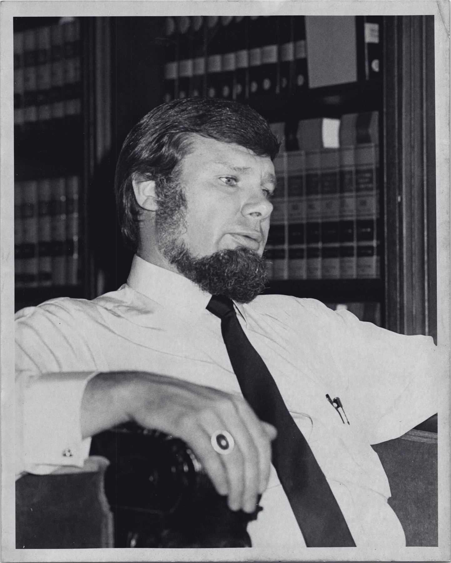 Obituary of Larry W. Watts