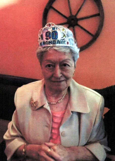 Obituary of Carmen Raymond