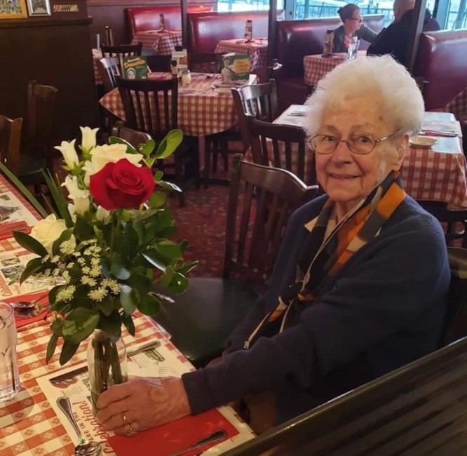 Obituary of Cecile E. Harris