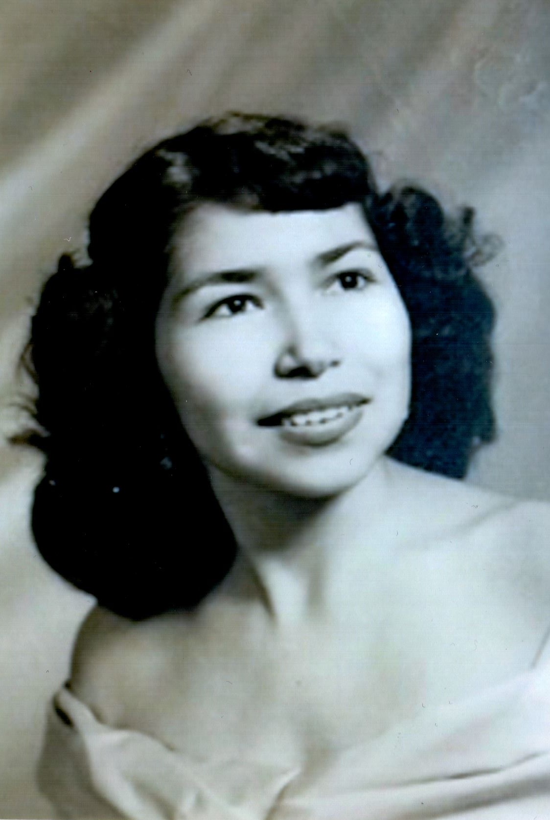 Obituary of Lydia Bernal