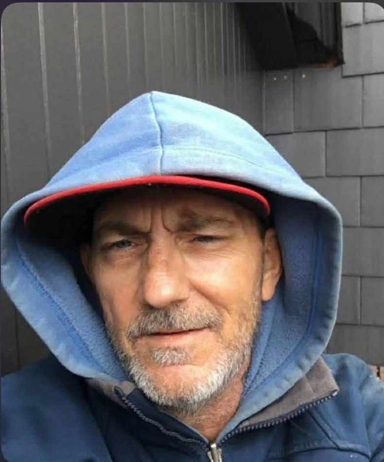 Obituary of Gordon Christopher Jones