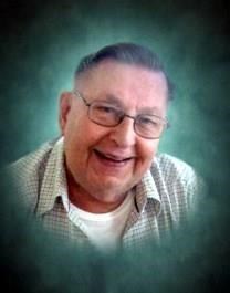 Obituario de Roy Joseph Mandel