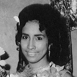 Obituary of Carmen Cruz