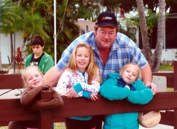 Obituary of Kenneth R. Chellberg