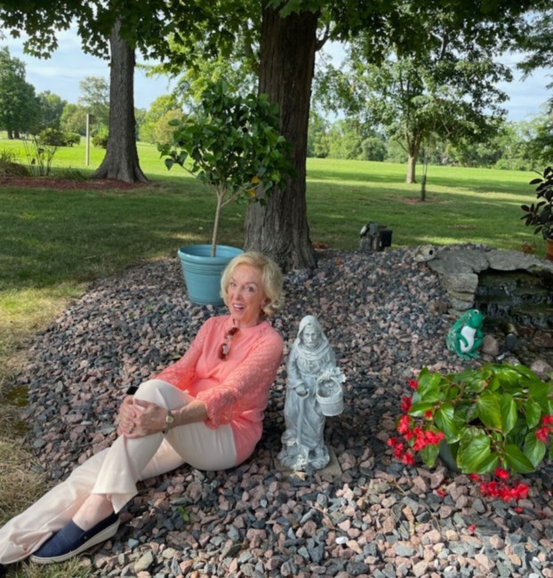 Obituary of Theodora "Teddy" Arens Davenport
