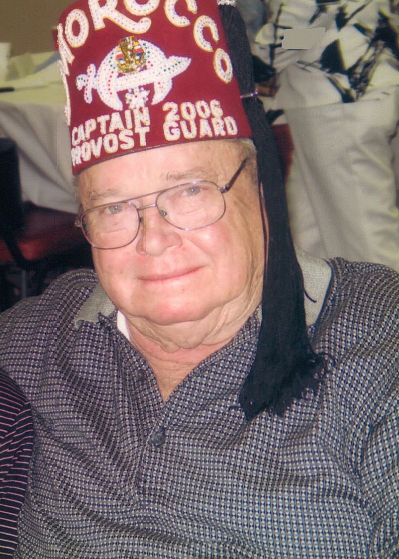 Obituary of Lester Dieas