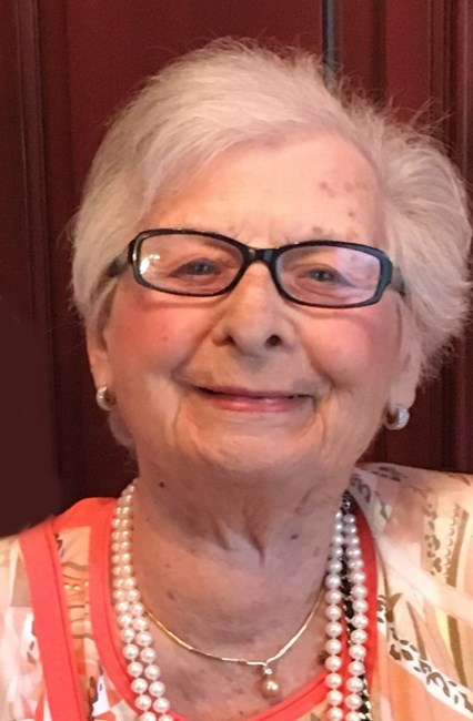 Obituary of Evelyn Lodge