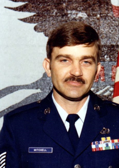 Avis de décès de MSG Walter Patrick Mitchell USAF