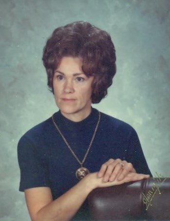 Obituary of Louise Holmes