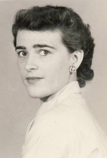 Obituary of Lela W. Simcox