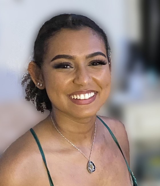 Obituario de Alaina Elizabeth Carriero