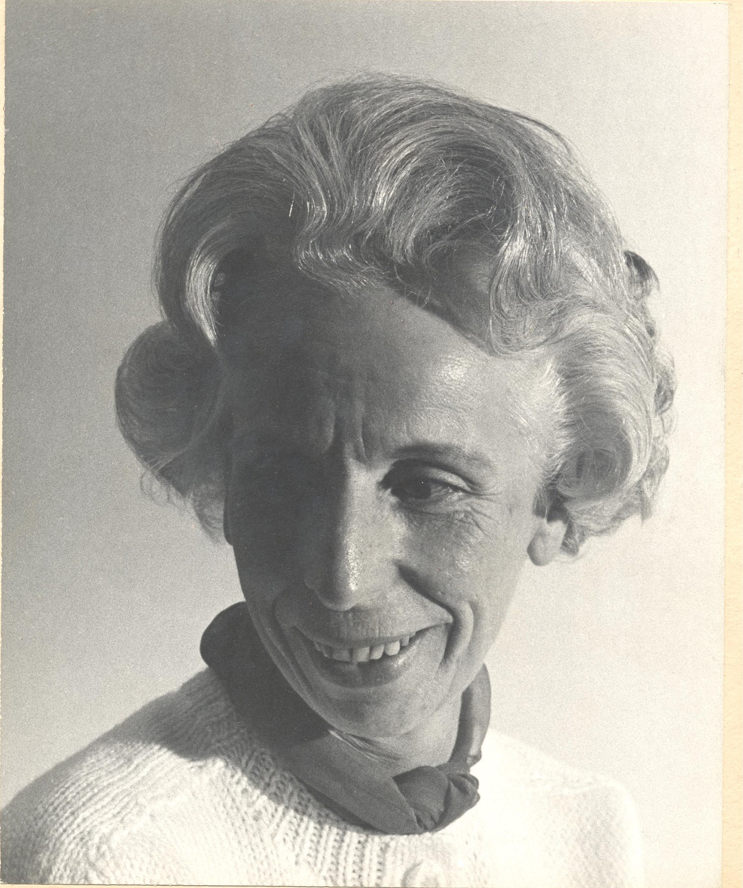 Obituary of Eleanor Marshall Woody