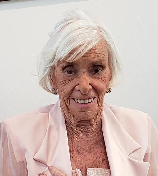 Obituary of Carolyn Miller Quay