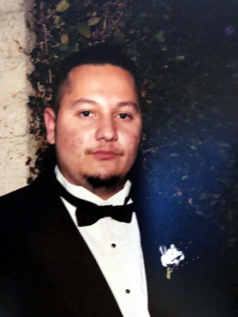 Obituary of Roberto Guzman Jr.