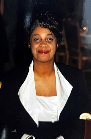 Obituary of Gwendolyn Faye Moore