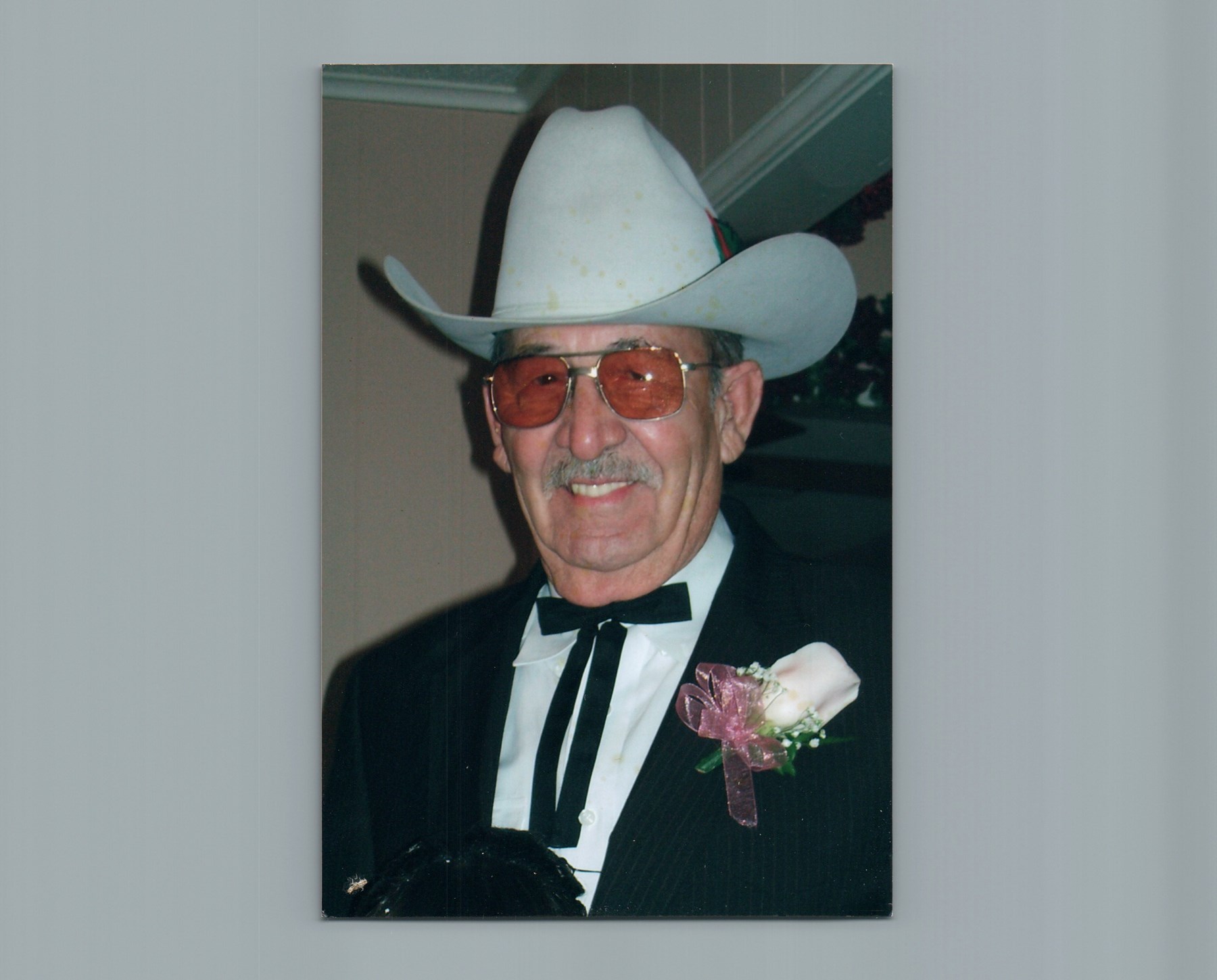 Obituary of Roberto Requenez