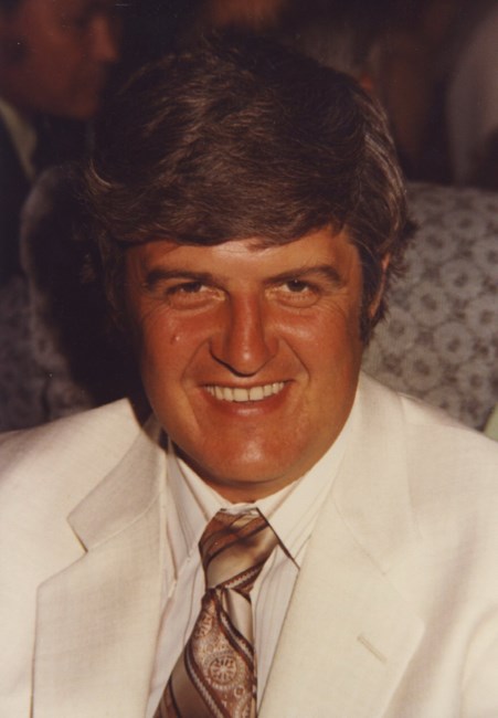 Obituary of Lyle Kjernes