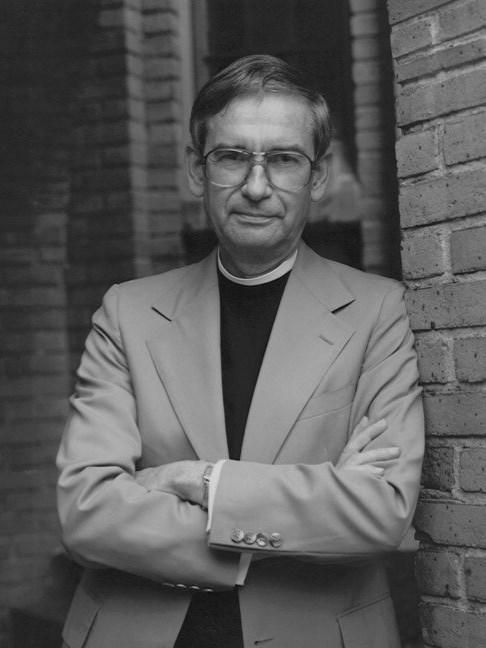 Avis de décès de The Rev. Canon John A. Logan Jr.