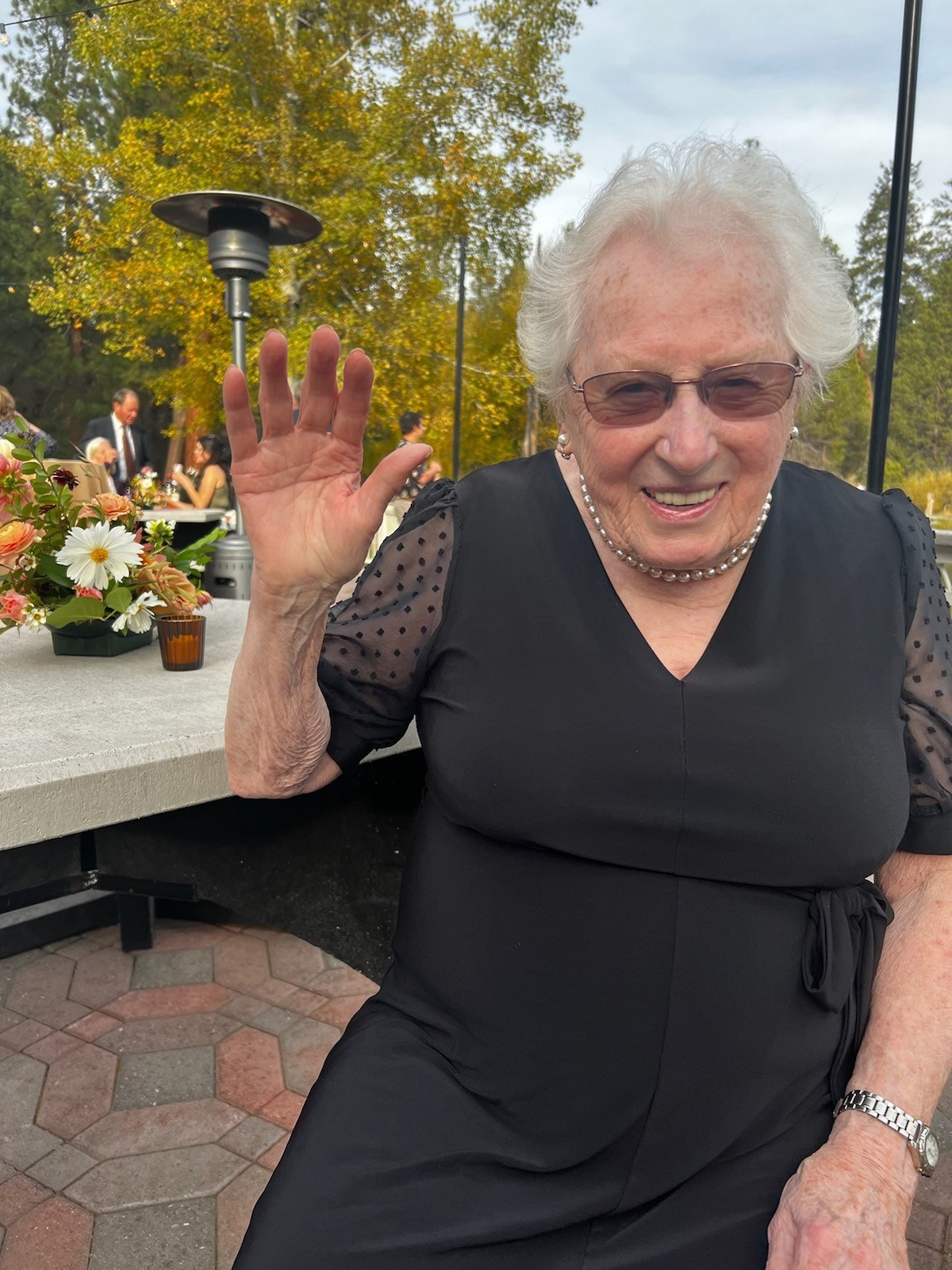 Obituary of Doris Lavonne Larson