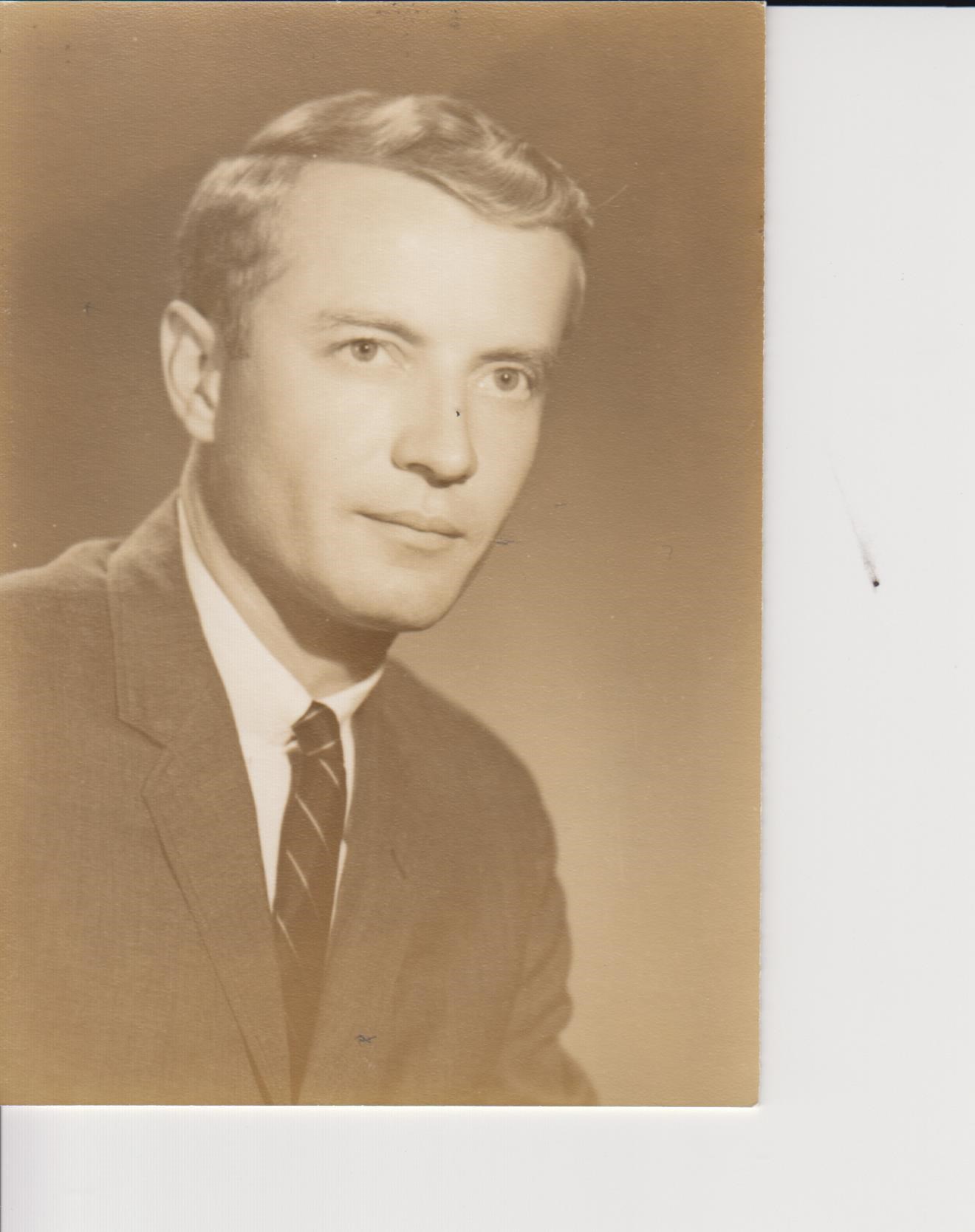 Obituary of Alexander Stephens Hopkins Jr.