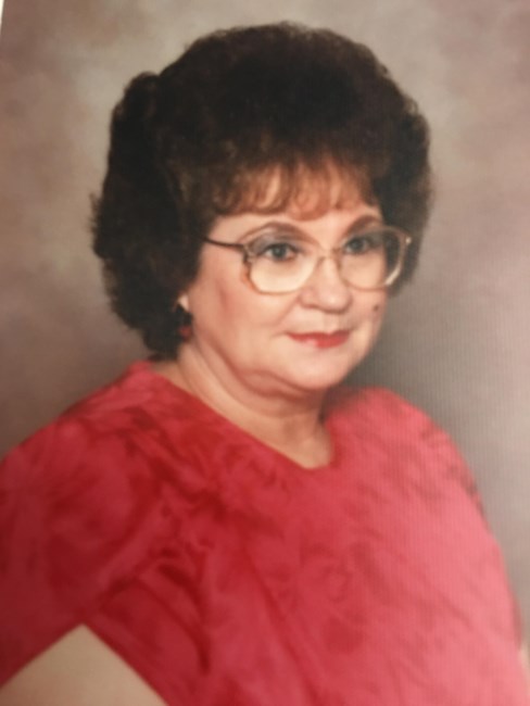 Obituary of Earnestine Moore