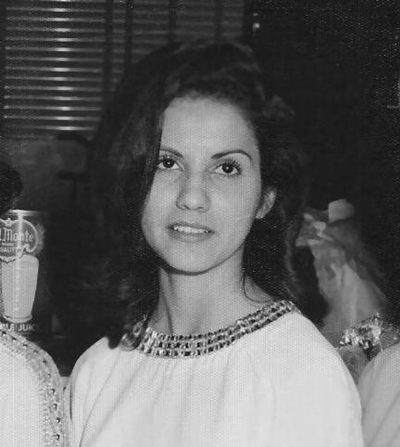 Obituary of Maria Elena Cipriano