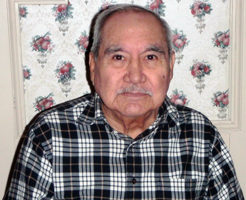 Obituary of Roberto T. Cardenas