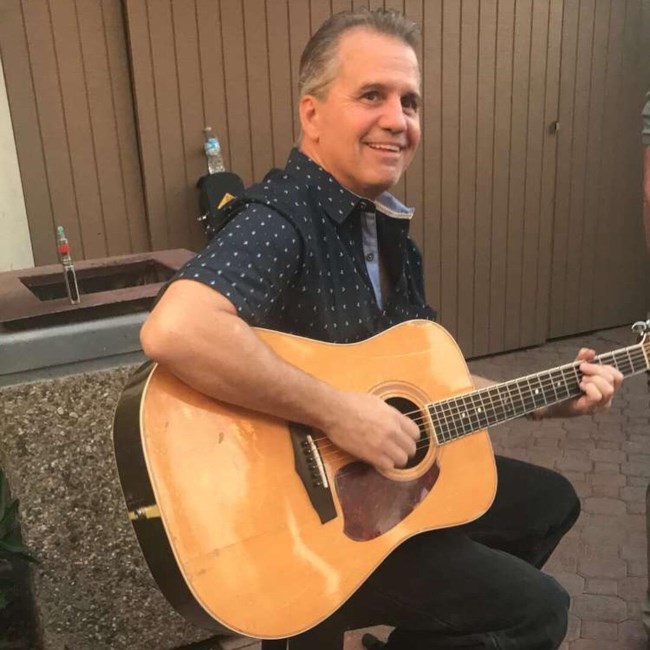 Obituary of Erich Michael Vivian