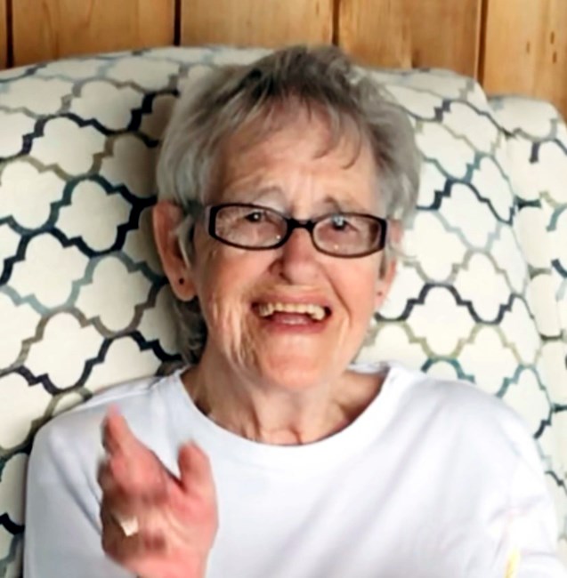 Obituary of Shirley McCreadie