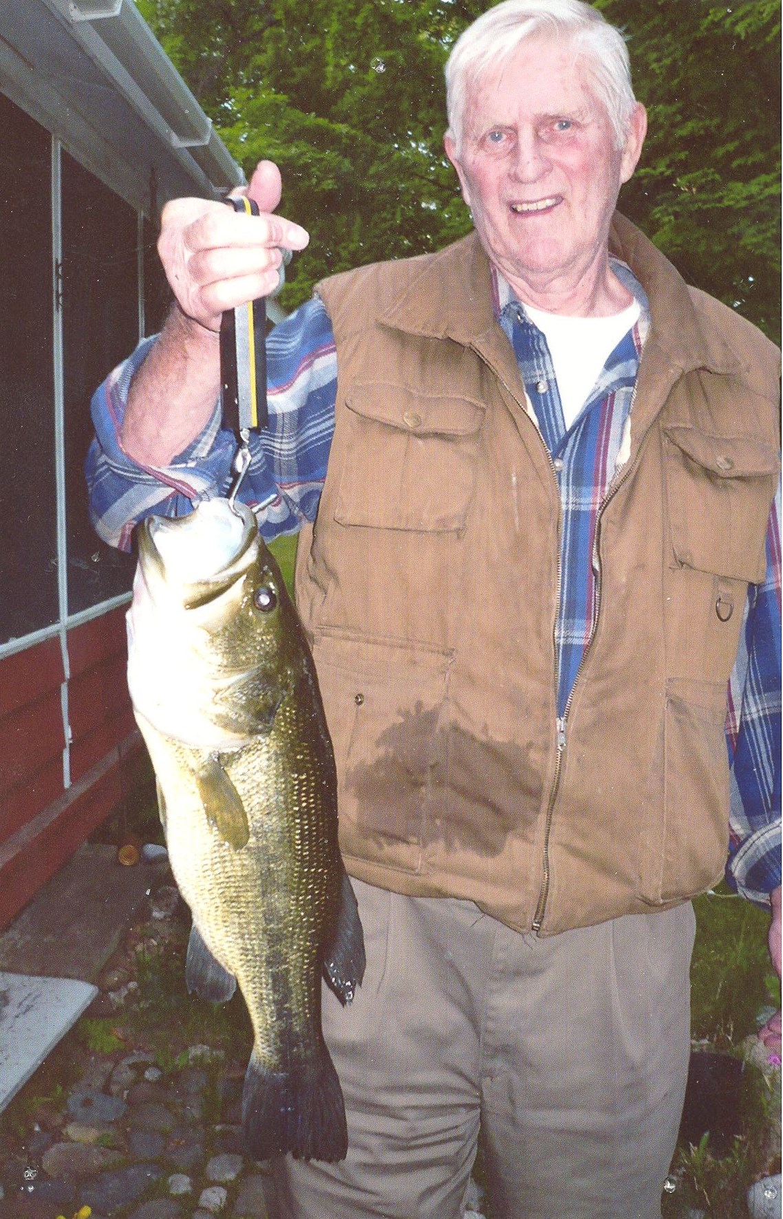 Obituary of Richard F. Sandquist