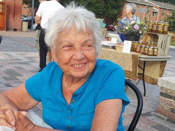 obituary image