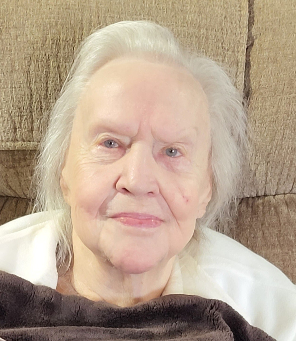 Obituary of Lodi Lee Gregory