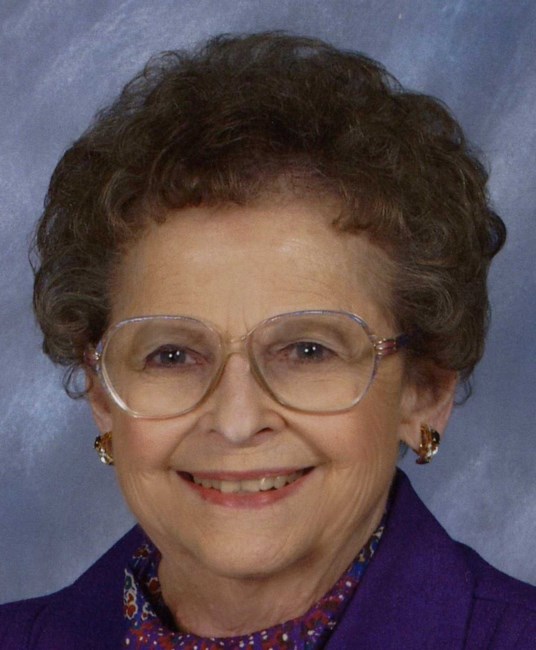 Obituary of Lucile Phillips Millhollon